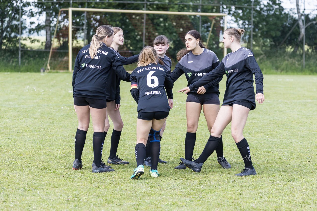 Bild 203 - wU16 TSV Breitenberg, TSV Wiemersdorf, ESV Schwerin, VfL Kellinghusen, TSV Wiemersdorf 2